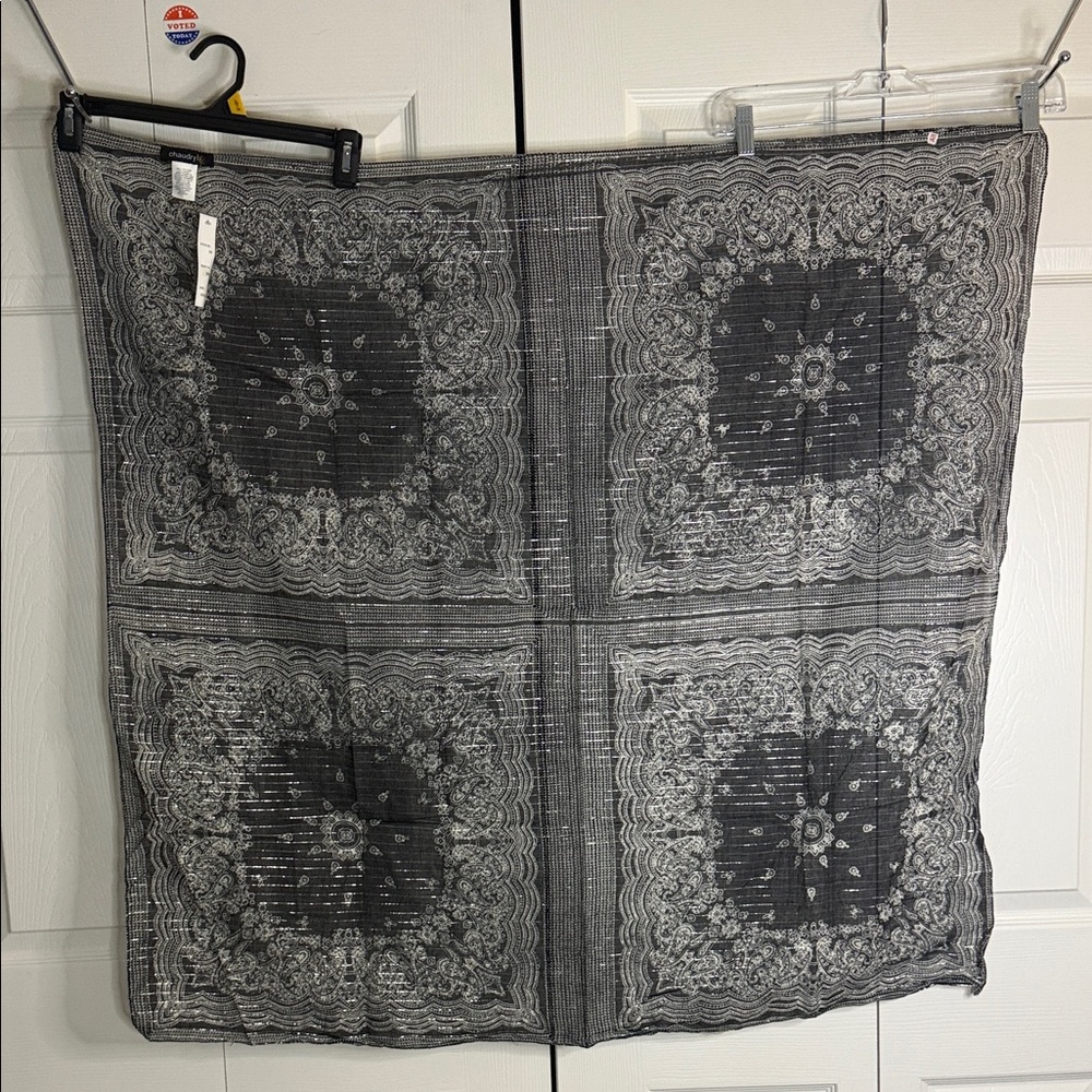 Elegant Black and Gray Scarf - Made in India